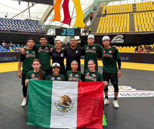 Suben al podio coahuilenses en el Panamericano de Beisbol 5 en Venezuela